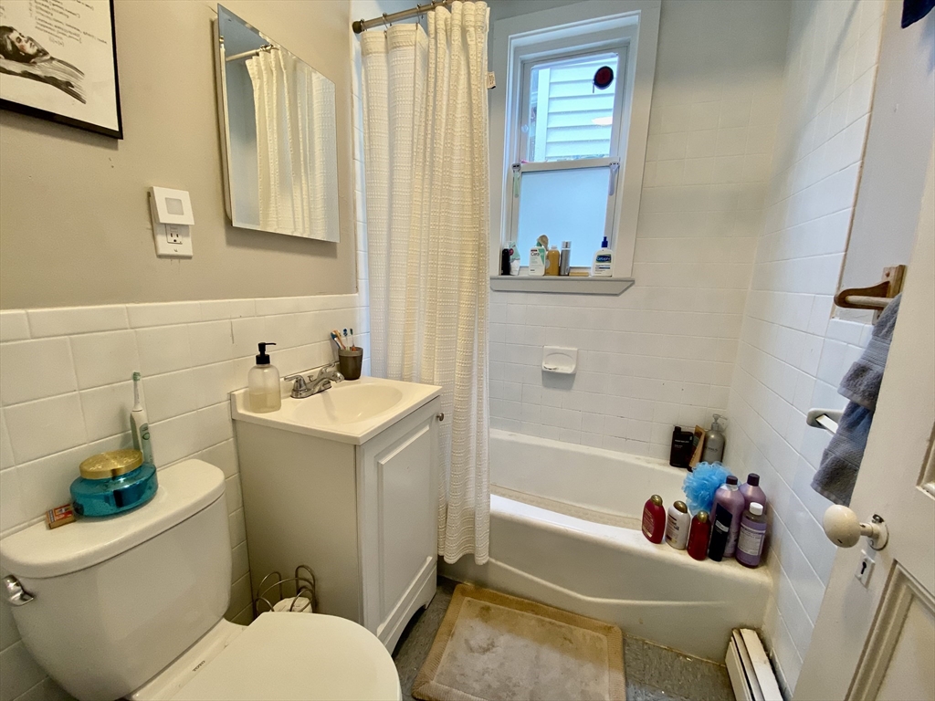 27 Hurd Road, Unit 6 Brookline, MA 02445 - Photo 7 of 22