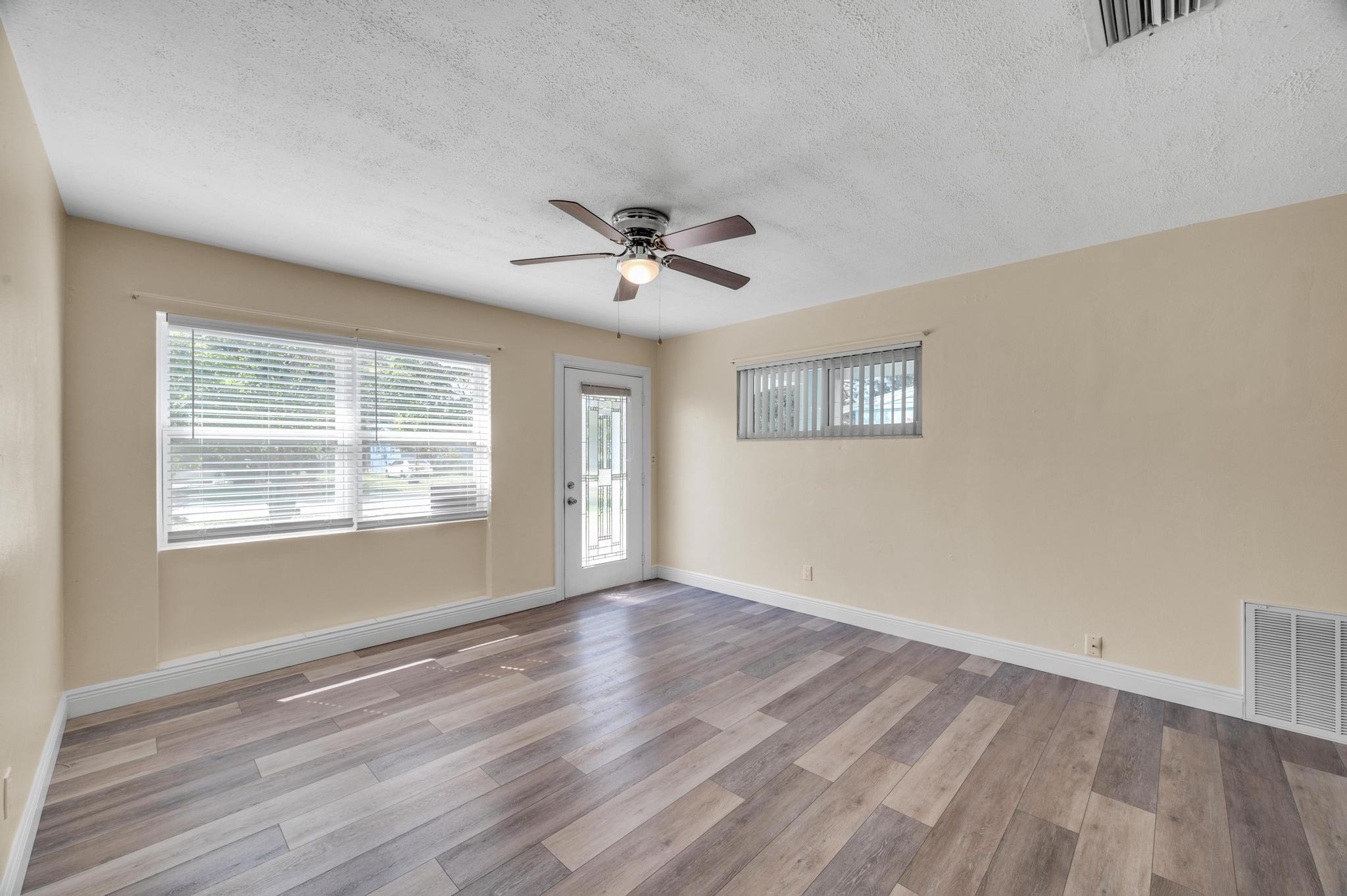 708 El Rancho Drive Fort Pierce, FL 34982 - Photo 7 of 28 dsc_6720