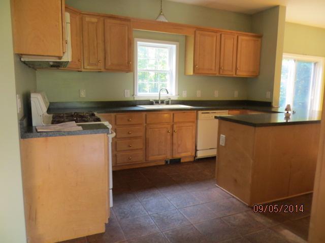 59 Yeaton Hill Road Springvale, ME 04083 - Photo 7 of 22 Kitchen.