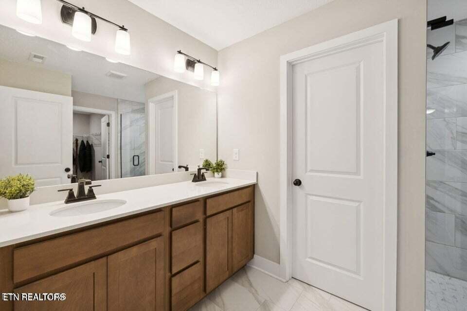 125 Kingberry Street Oak Ridge, TN 37830 - Photo 16 of 31 20251101212201892500000000-o