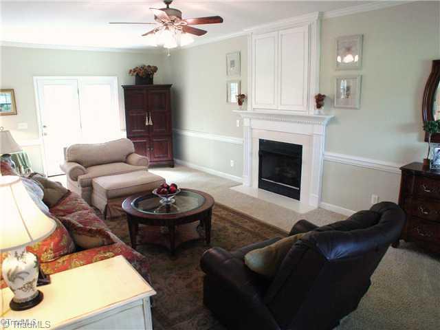 2803 Norwell Court Oak Ridge, NC 27310 - Photo 3 of 16 Living Room.