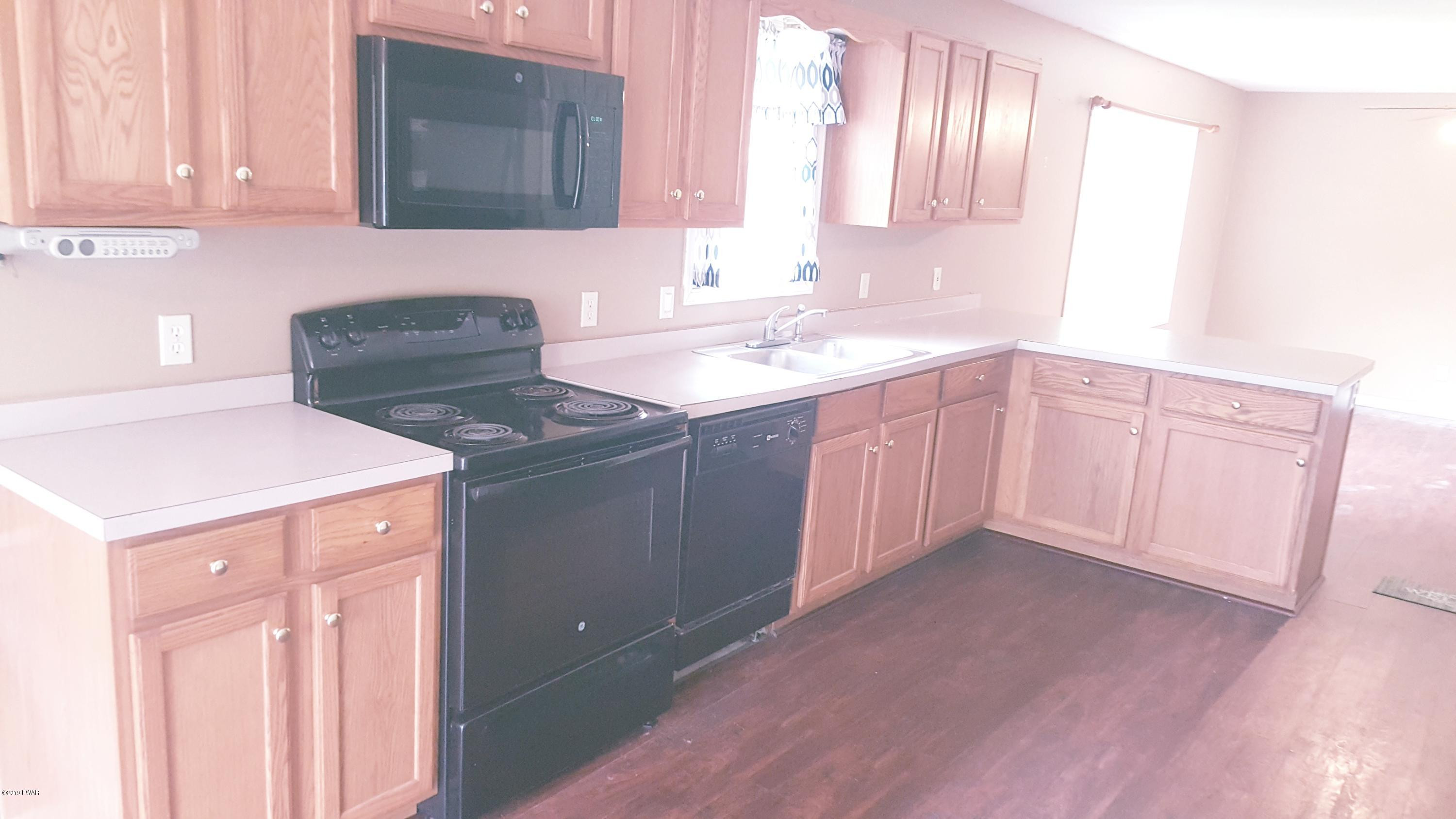 219 Hathaway Road Equinunk, PA 18417 - Photo 20 of 65