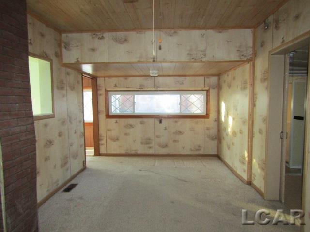 12892 Forrister Road Clayton, MI 49235 - Photo 7 of 20 50003396-6.JPG
