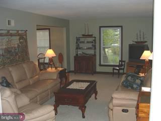 36 Crown Road Ewing, NJ 08638 - Photo 2 of 6