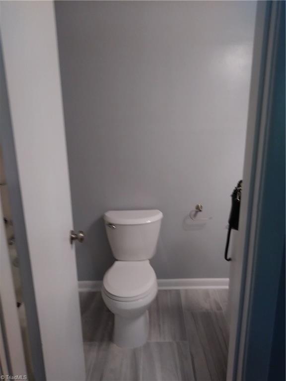 3604 Rolling Road High Point, NC 27265 - Photo 13 of 29 Laundry Room