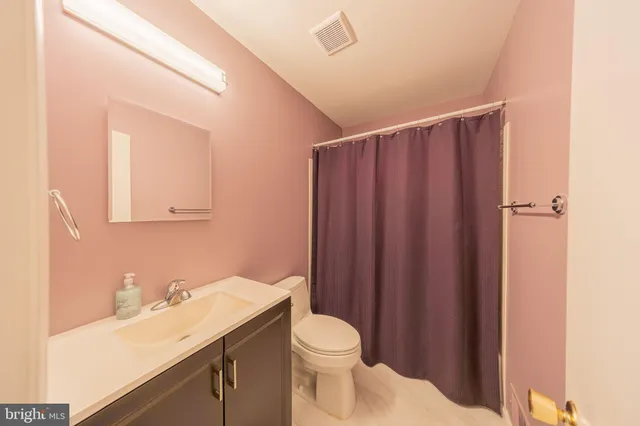 $1,225,000 | 2201 Nobehar Drive, Vienna, VA 22181