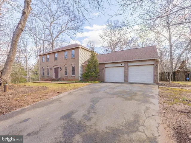 $1,225,000 | 2201 Nobehar Drive, Vienna, VA 22181