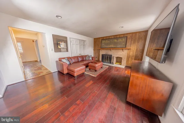 $1,225,000 | 2201 Nobehar Drive, Vienna, VA 22181