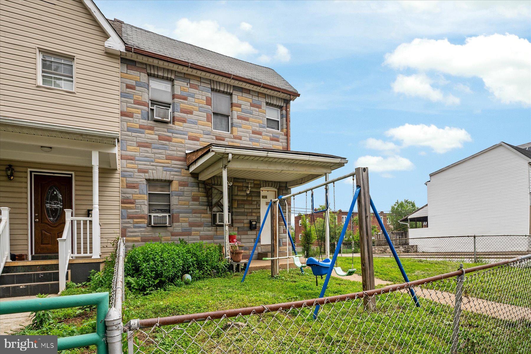 28 West Talbott Street Baltimore, MD 21225 - Photo 3 of 7