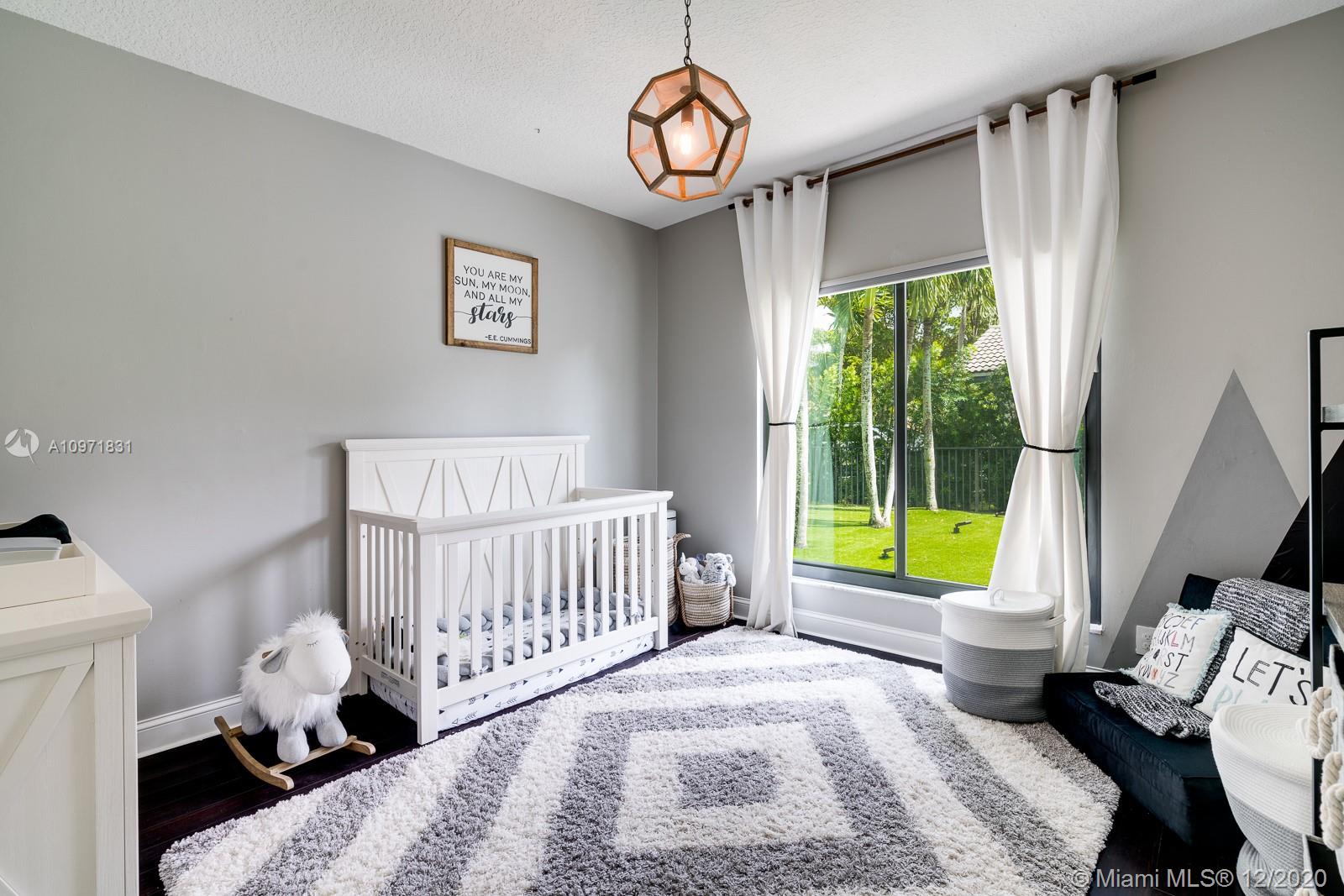 Colonnade Boca Raton, FL 33434 - Photo 13 of 51