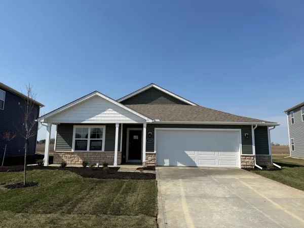 $367,380 | 139 Brookside Drive, Jeffersonville, OH 43128