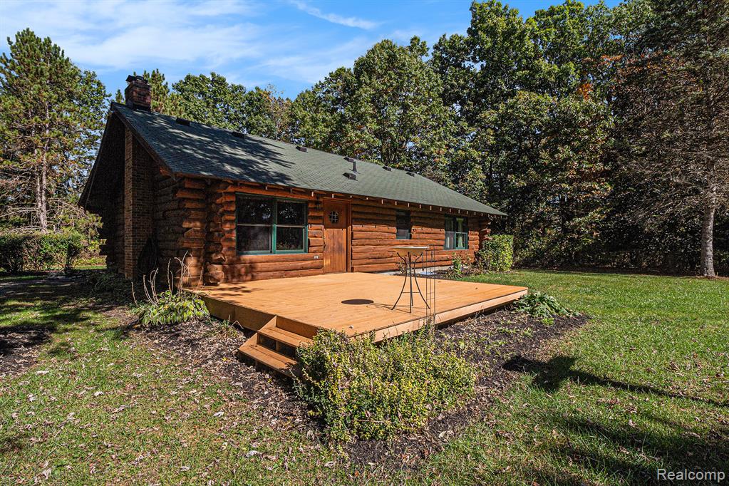 4166 Sweet Road Howell, MI 48843 - Photo 32 of 33