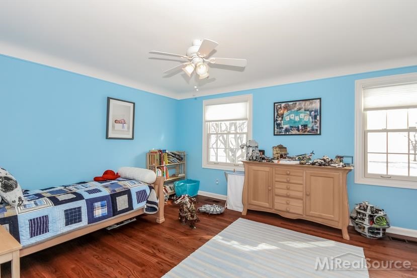 571 Lake Shore Road Grosse Pointe Shores, MI 48236 - Photo 23 of 43