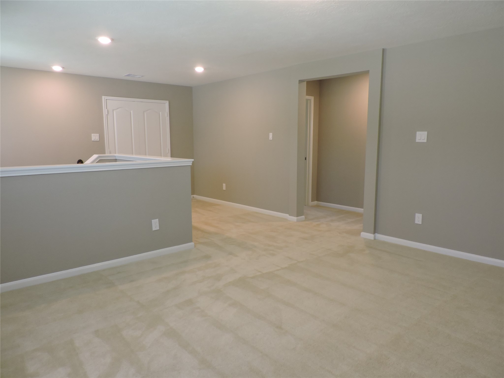 1102 Upton Court Conroe, TX 77304 - Photo 16 of 30 a view of an empty room