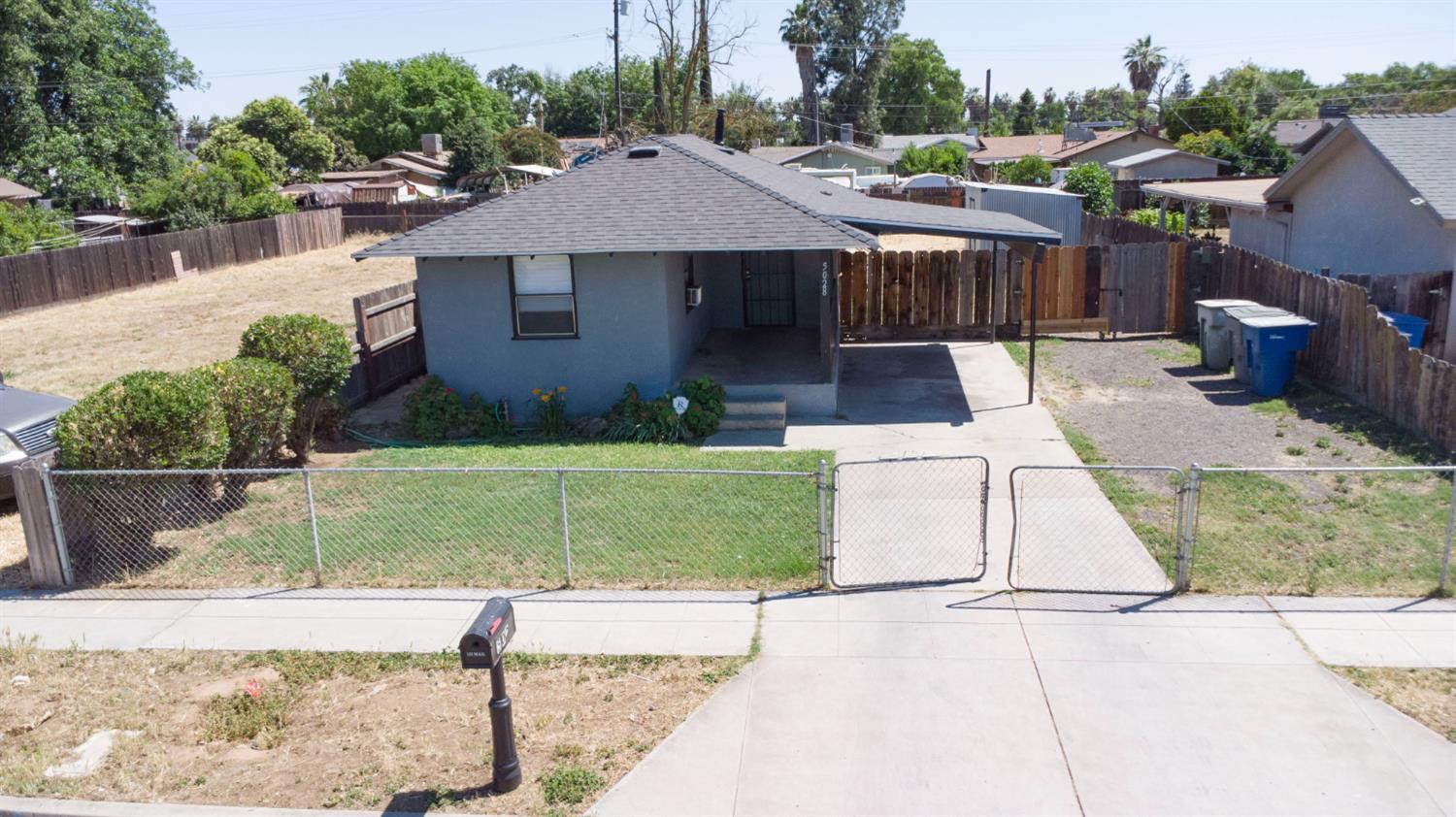 5028 East Balch Avenue Fresno, CA 93727 - Photo 32 of 38