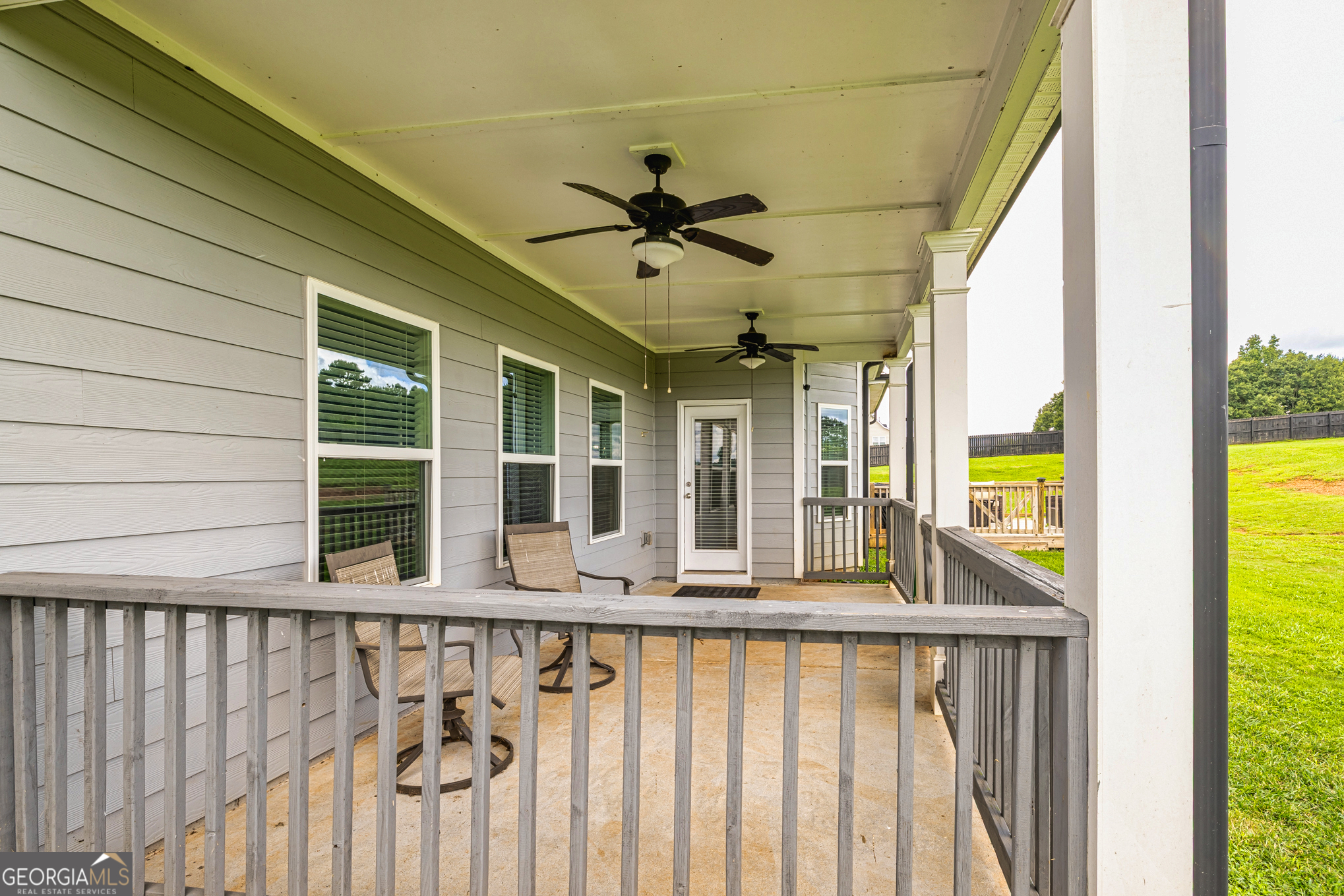 941 Highway 16 Newnan, GA 30263 - Photo 28 of 43 a view of a balcony with furniture