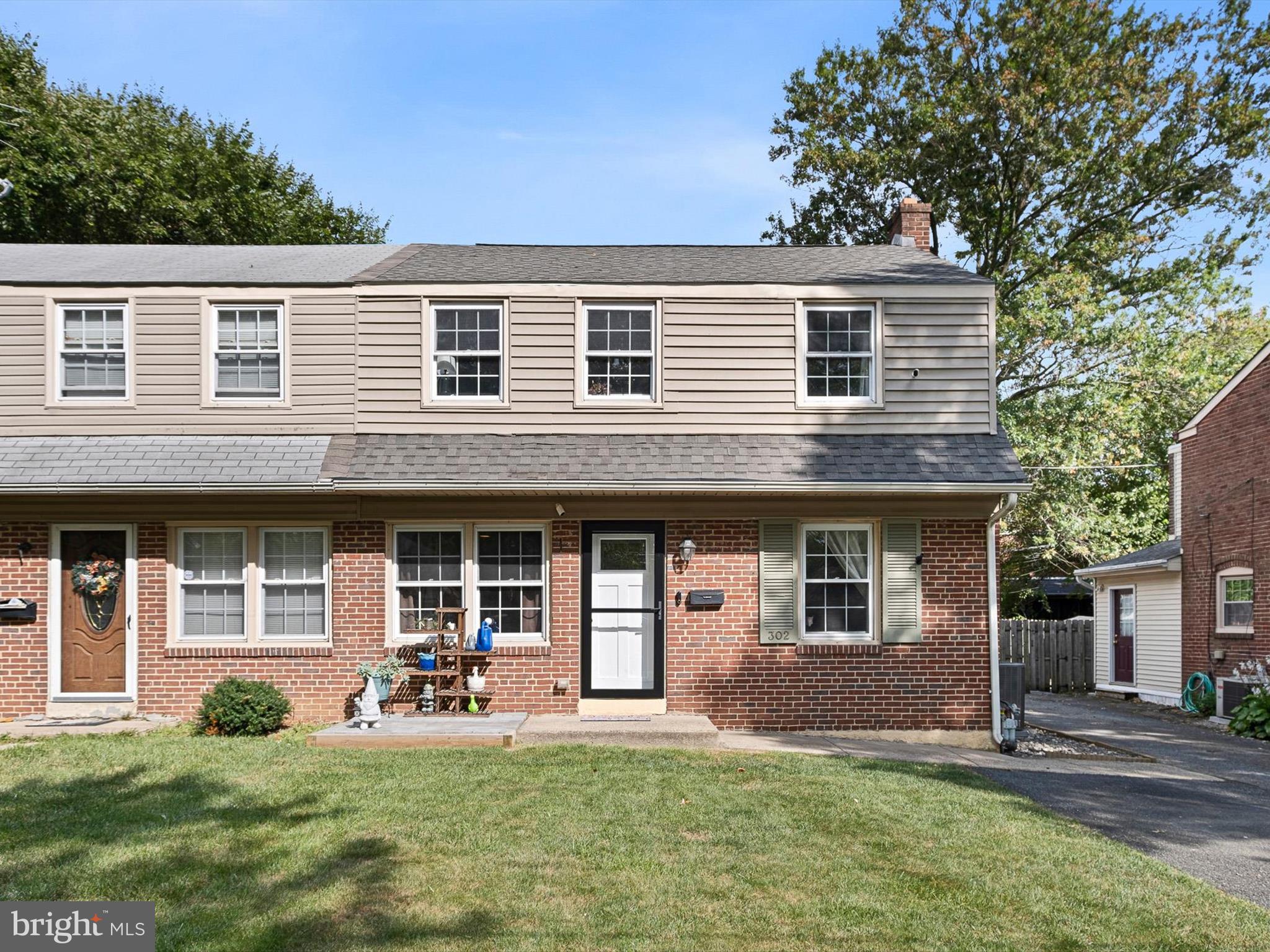 302 Tindall Road Wilmington, DE 19805 - Photo 2 of 19