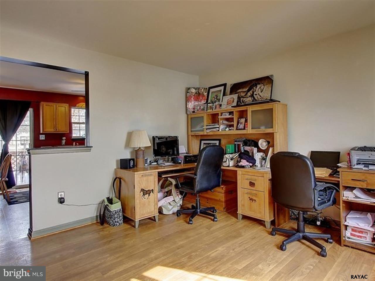 2992 Rainbow Road Dover, PA 17315 - Photo 2 of 22 Gallery Image 2