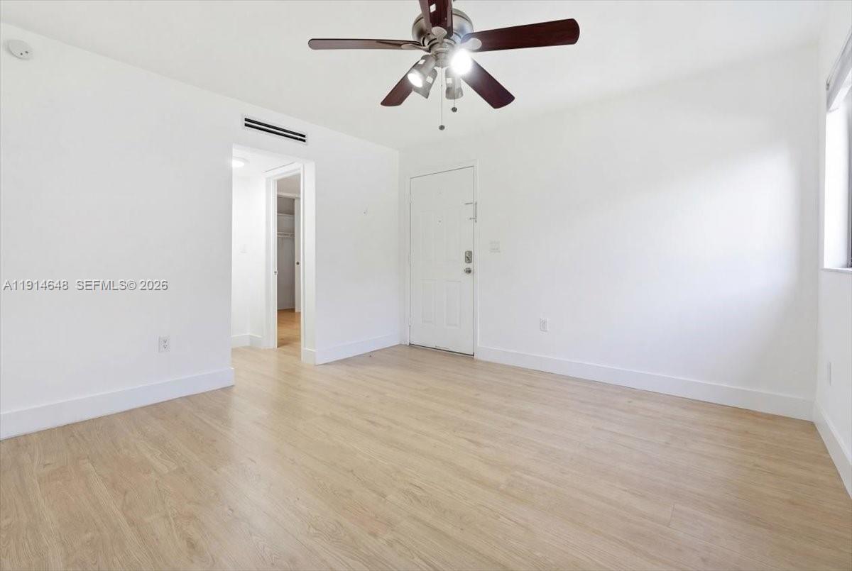 3520 Southwest 25th Street Miami, FL 33133 - Photo 11 of 61