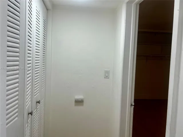 $1,335,000 | 3520 Southwest 25th Street, Miami, FL 33133