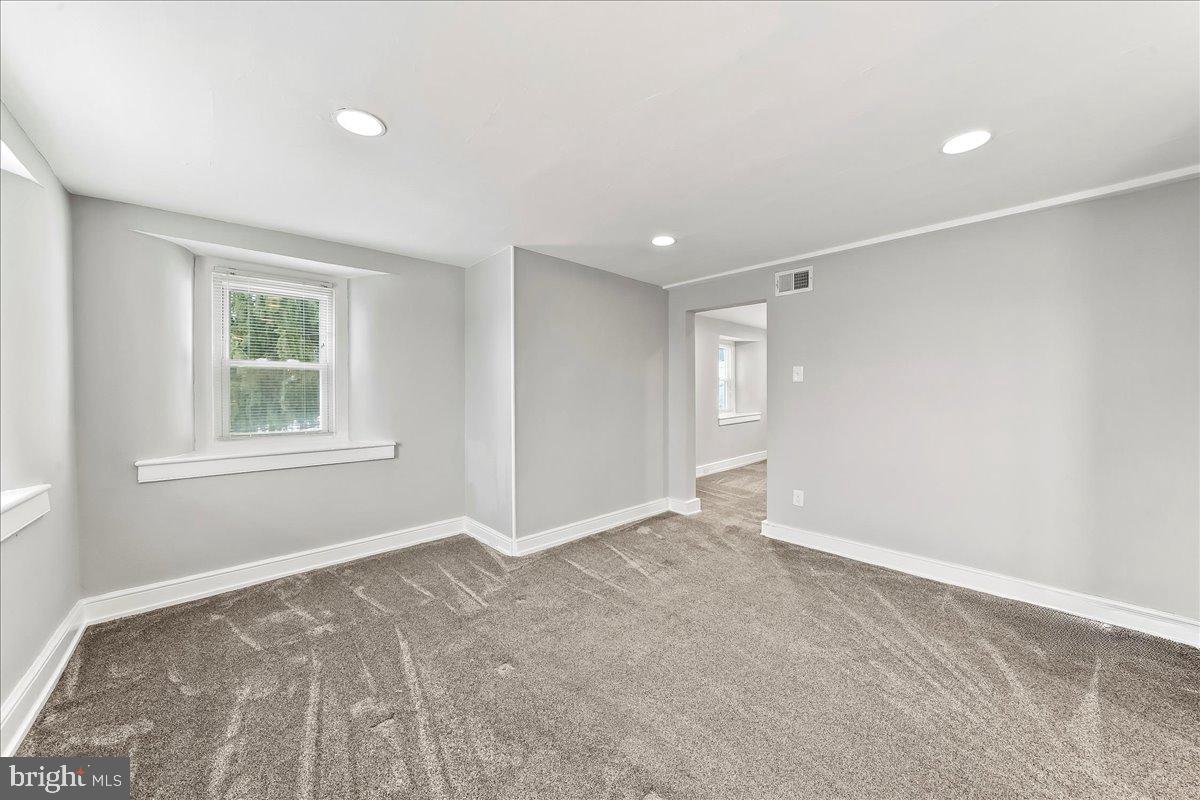 1050 Pike Springs Road, Unit 1058 Phoenixville, PA 19460 - Photo 20 of 20 Open floor plan