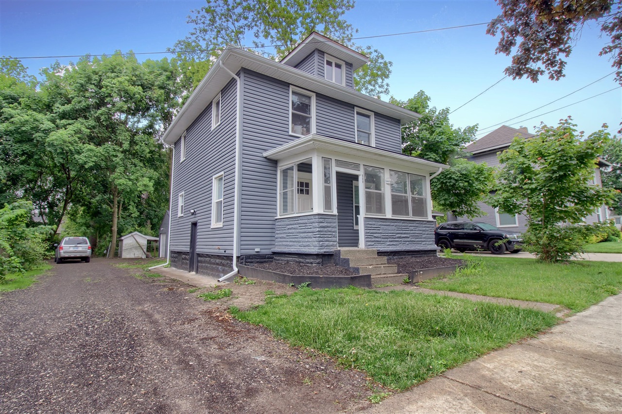 609 West Biddle Street Jackson, MI 49203 - Photo 3 of 30