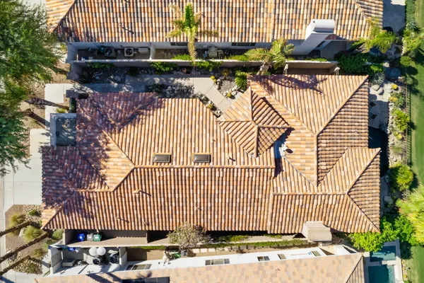 $3,200 | 293 Desert Holly Drive, Palm Desert, CA 92211