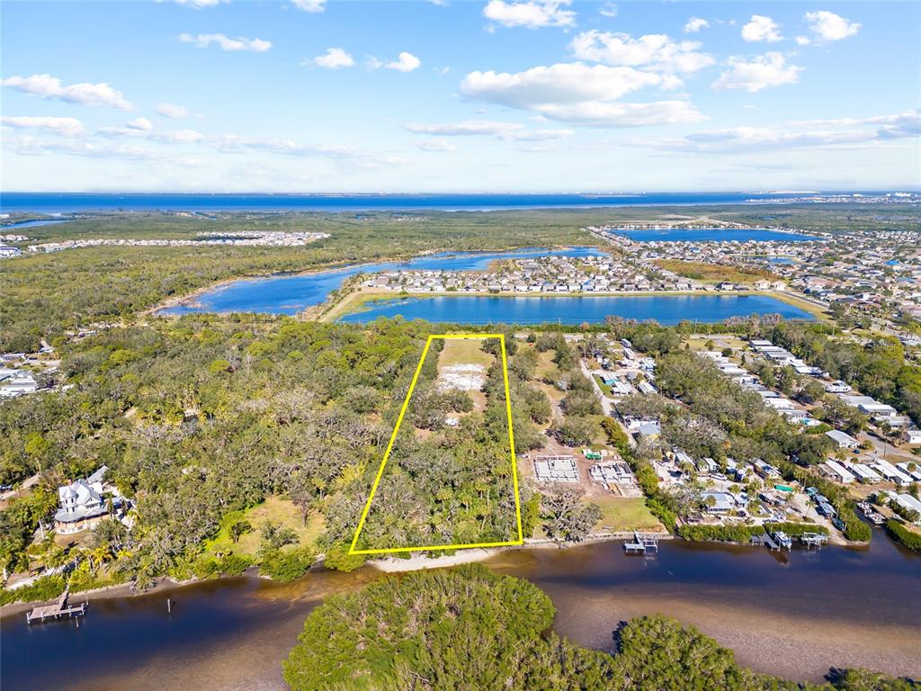 2312 West Shell Point Road Ruskin, FL 33570 - Photo 38 of 43 a view of an ocean