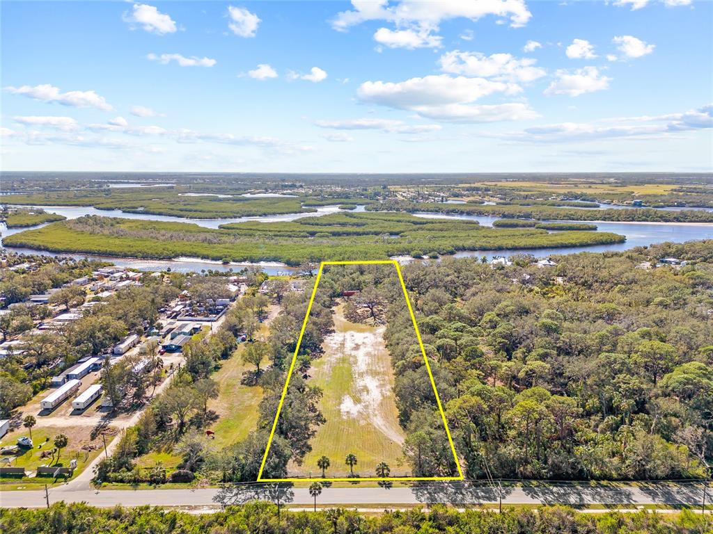 2312 West Shell Point Road Ruskin, FL 33570 - Photo 42 of 43 a view of an ocean view