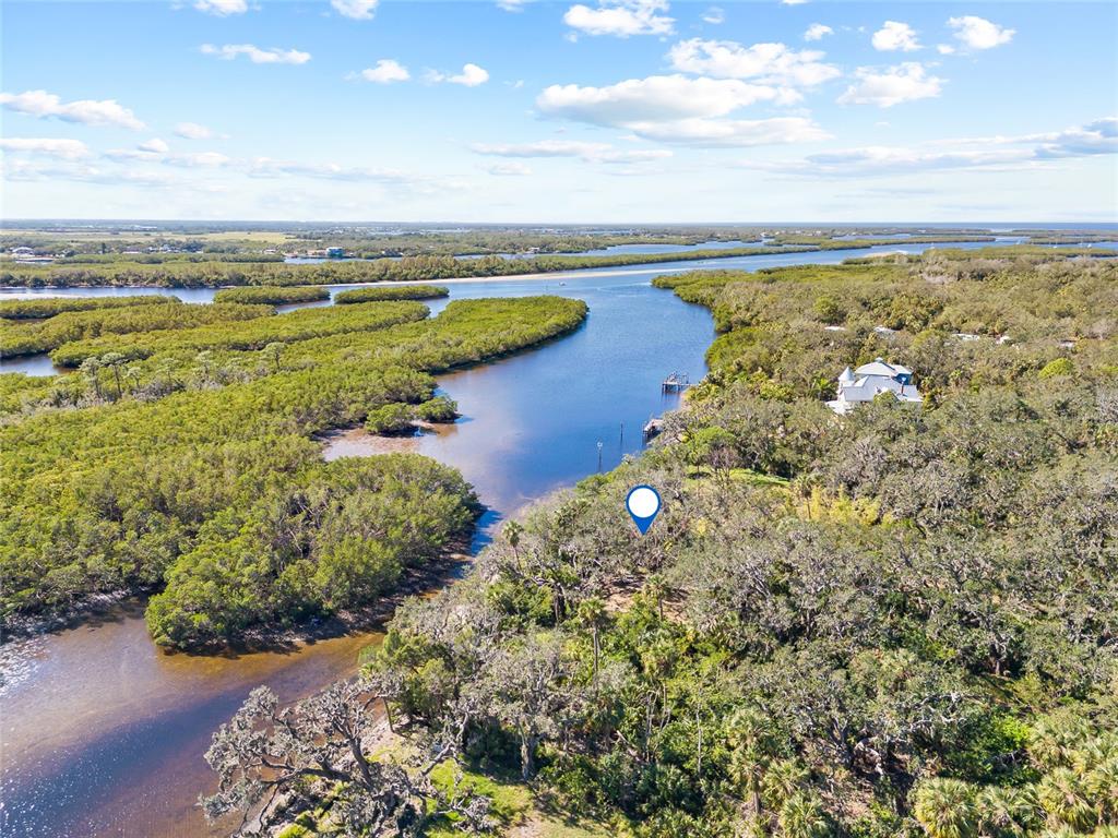 2312 West Shell Point Road Ruskin, FL 33570 - Photo 8 of 43 a view of an ocean with city view