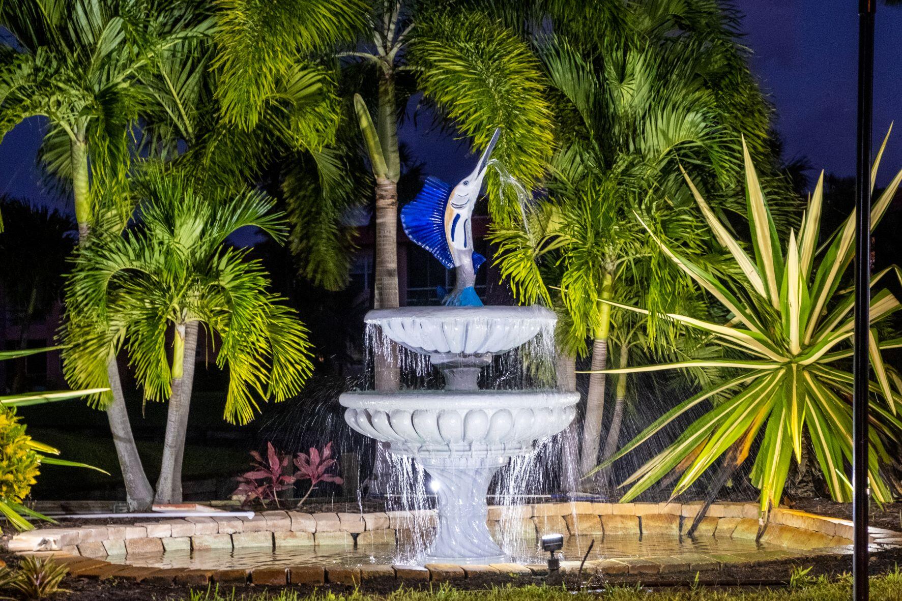 1947 Southwest Palm City Road, Unit G Stuart, FL 34994 - Photo 16 of 43 Community fountain