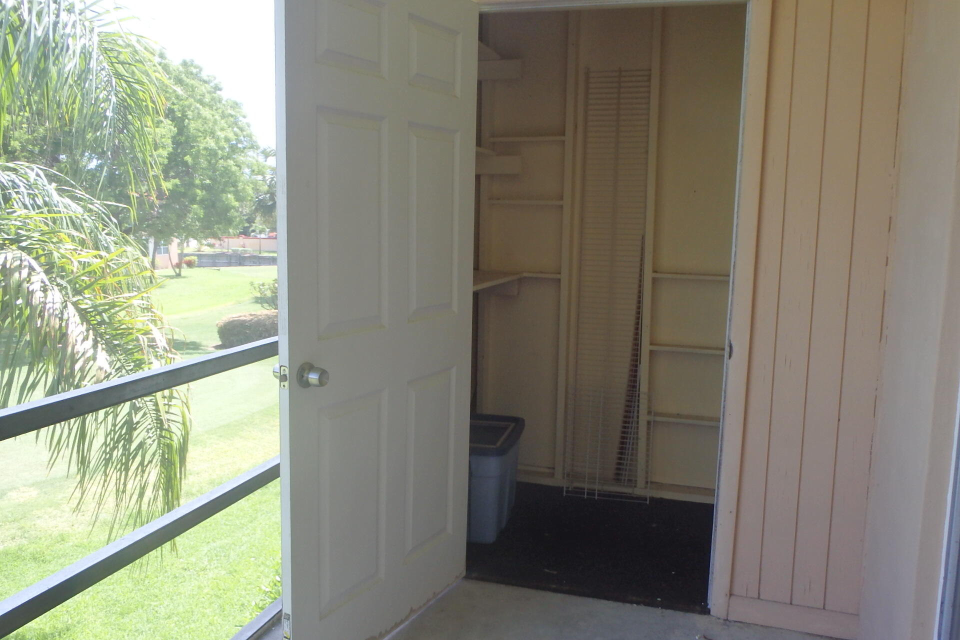 1947 Southwest Palm City Road, Unit G Stuart, FL 34994 - Photo 19 of 43 16 (2)