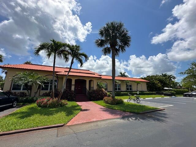 1947 Southwest Palm City Road, Unit G Stuart, FL 34994 - Photo 24 of 43 clubhouse 4