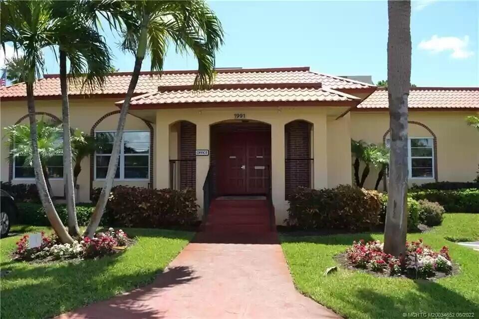 1947 Southwest Palm City Road, Unit G Stuart, FL 34994 - Photo 36 of 43 MainClubhouse