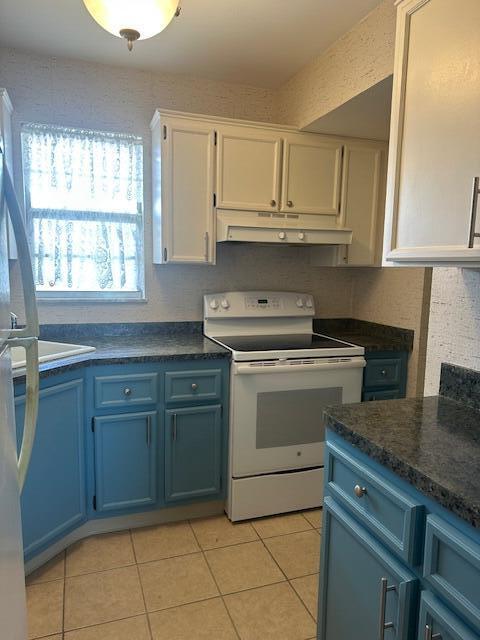 1947 Southwest Palm City Road, Unit G Stuart, FL 34994 - Photo 4 of 43 4 kitchen 1