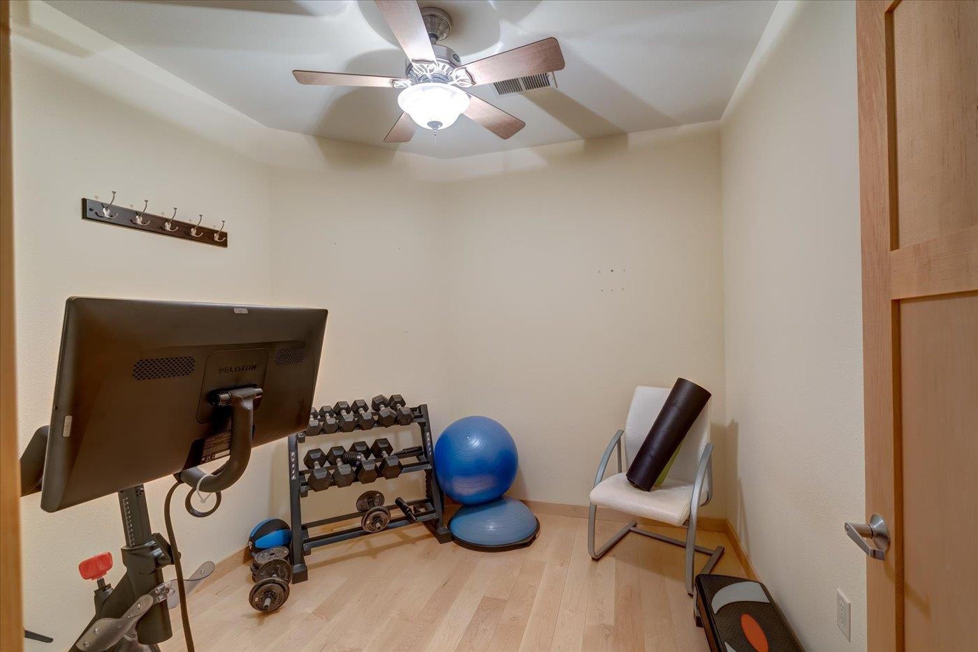 808 Williamson Street, Unit 406 Madison, WI 53703 - Photo 22 of 28