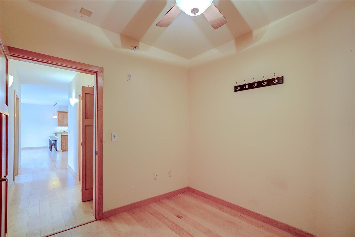 808 Williamson Street, Unit 406 Madison, WI 53703 - Photo 24 of 28