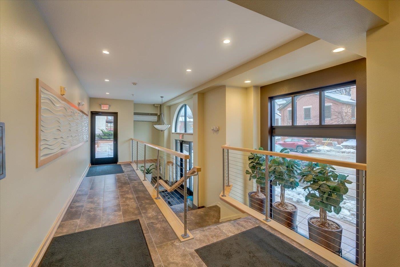 808 Williamson Street, Unit 406 Madison, WI 53703 - Photo 3 of 28