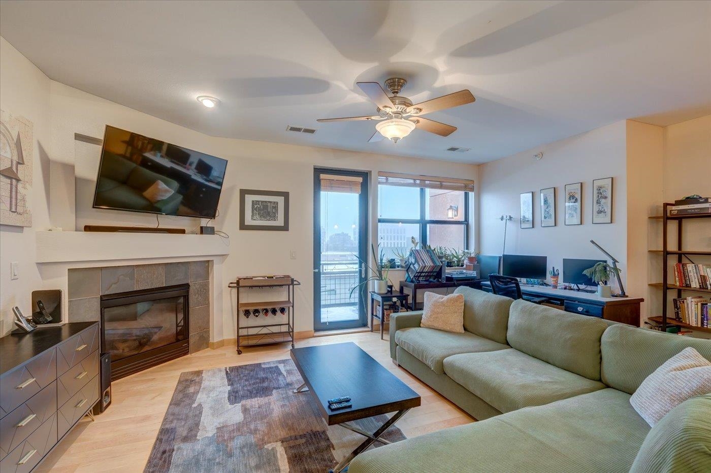 808 Williamson Street, Unit 406 Madison, WI 53703 - Photo 5 of 28