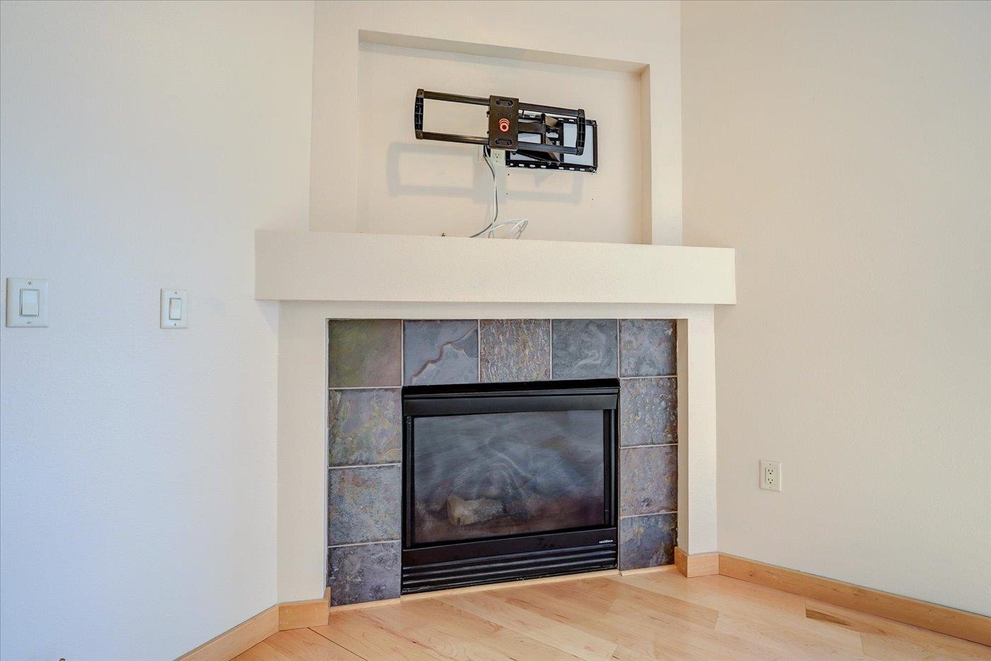 808 Williamson Street, Unit 406 Madison, WI 53703 - Photo 7 of 28