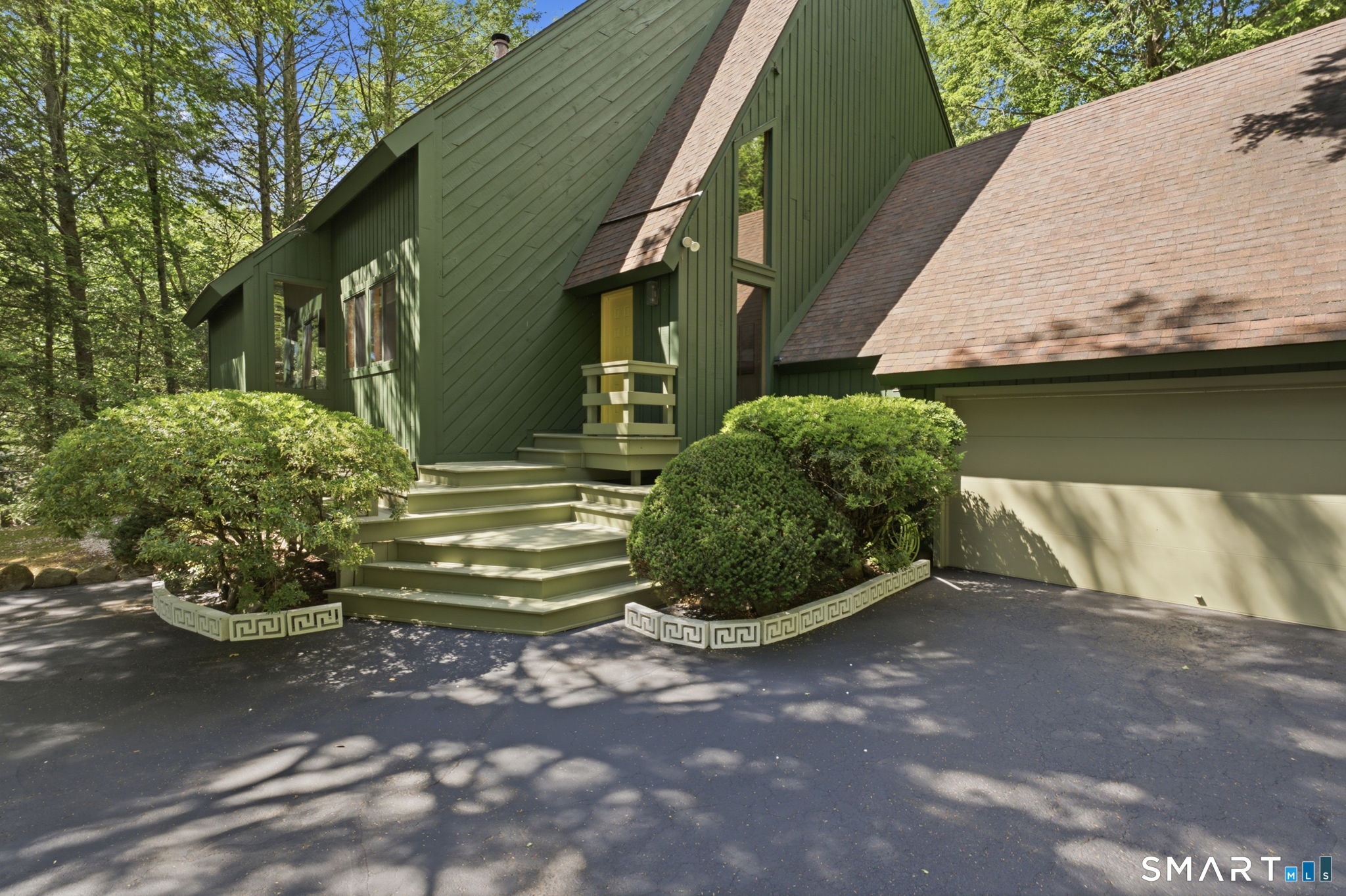 409 Jones Hollow Road Marlborough, CT 06447 - Photo 2 of 40
