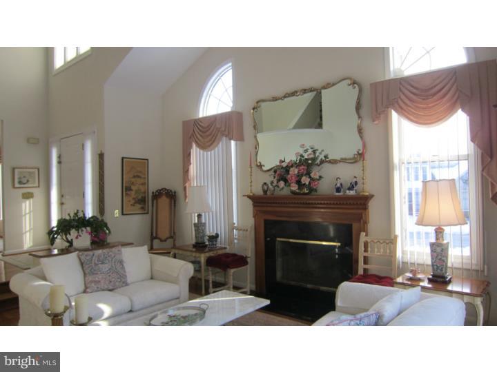 68 Southampton Parish Road Landenberg, PA 19350 - Photo 3 of 24 Living Room