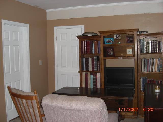 102 Grapevine Road Hendersonville, TN 37075 - Photo 8 of 14 DINING ROOM OR OFFICE