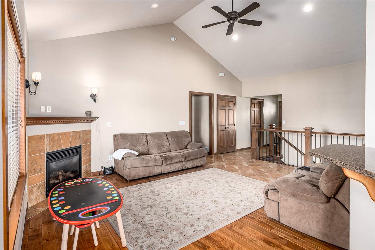 618 North Collins Road Spokane Valley, WA 99216 - Photo 3 of 20 Gallery Image 3