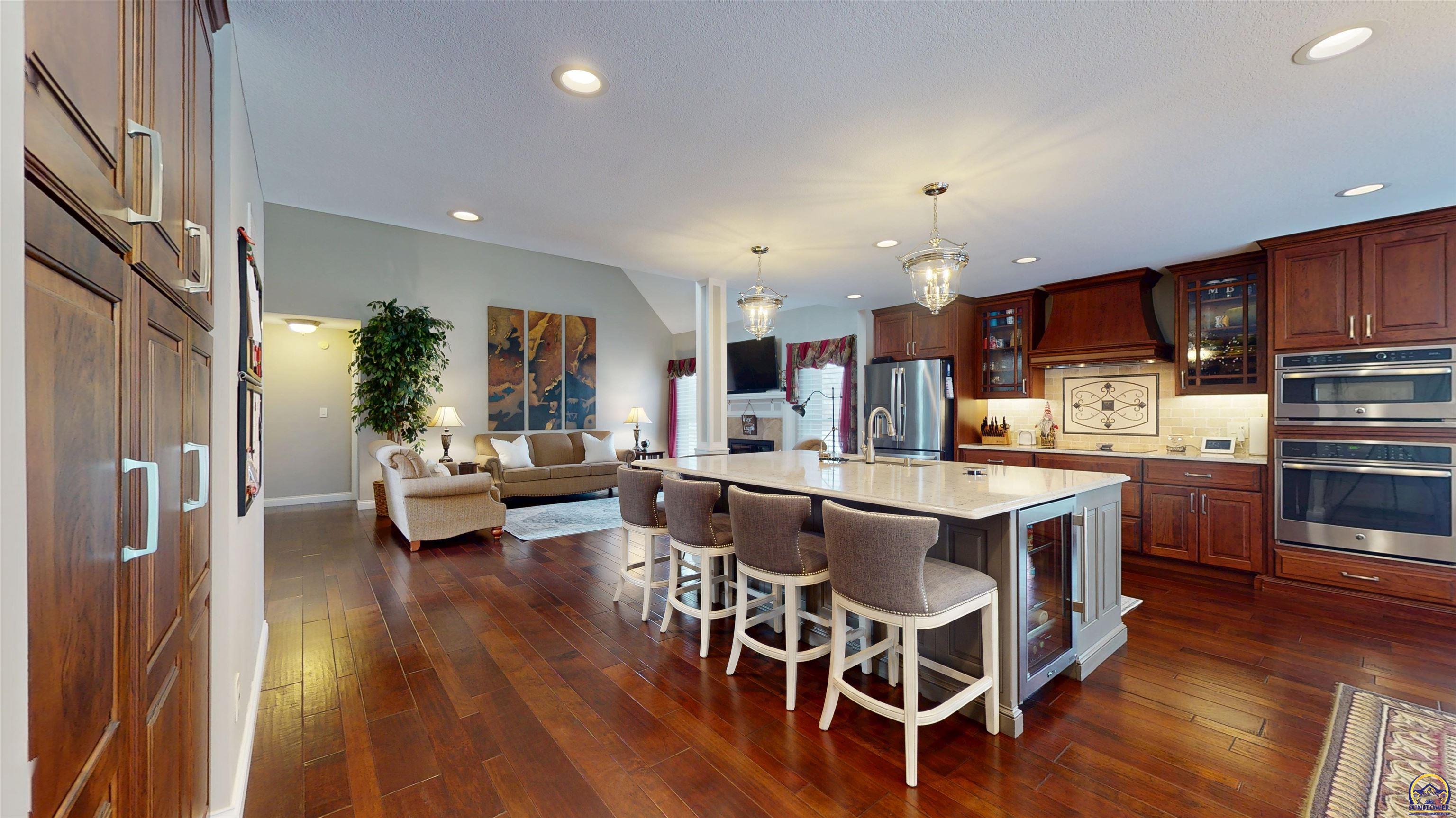 4111 Southwest Stone Avenue Topeka, KS 66610 - Photo 11 of 50