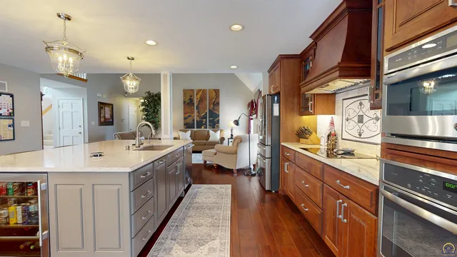 $465,000 | 4111 Southwest Stone Avenue, Topeka, KS 66610