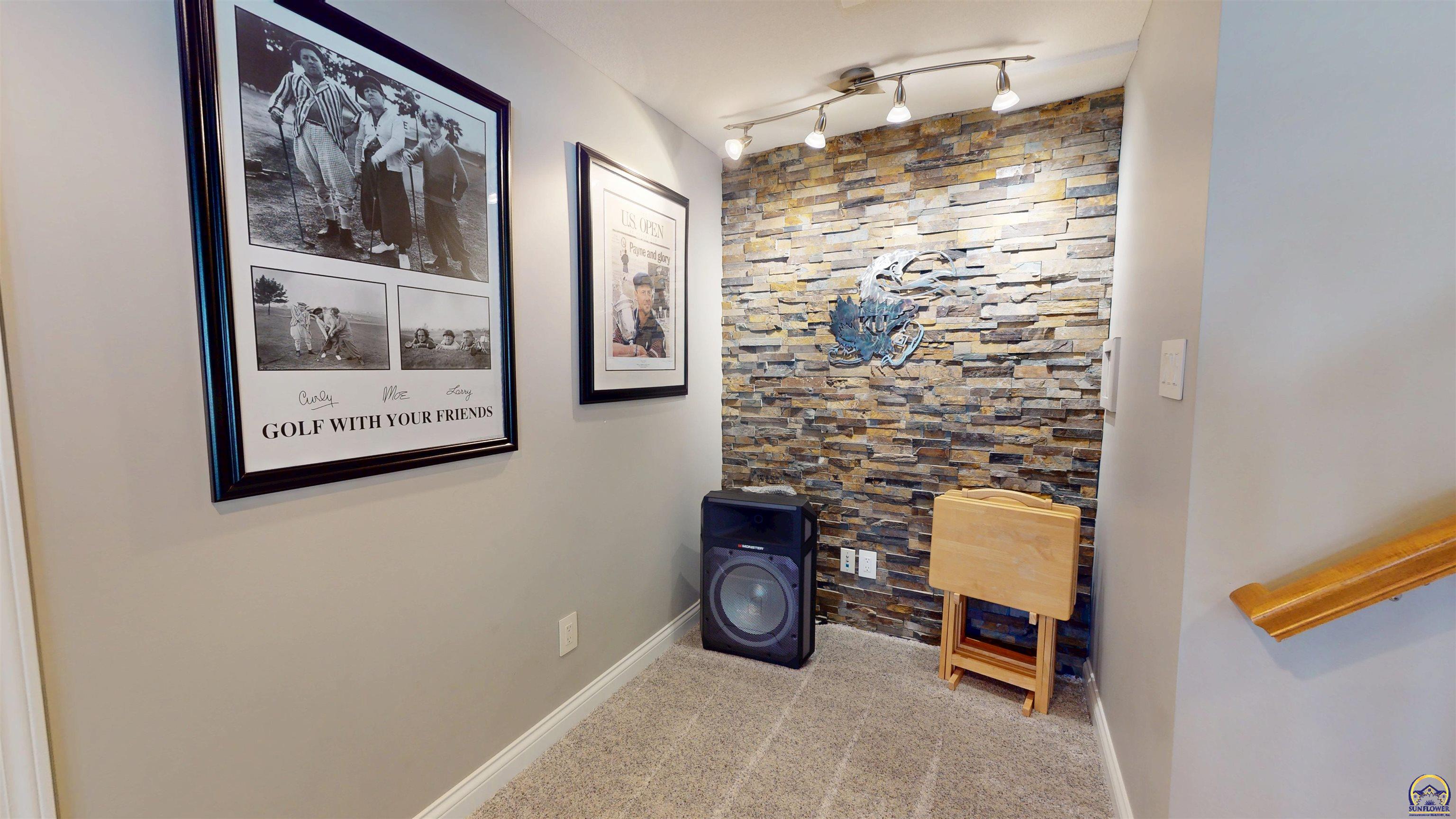 4111 Southwest Stone Avenue Topeka, KS 66610 - Photo 25 of 50