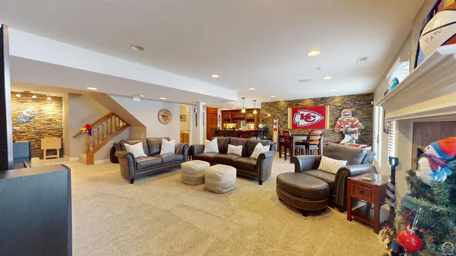 $465,000 | 4111 Southwest Stone Avenue, Topeka, KS 66610