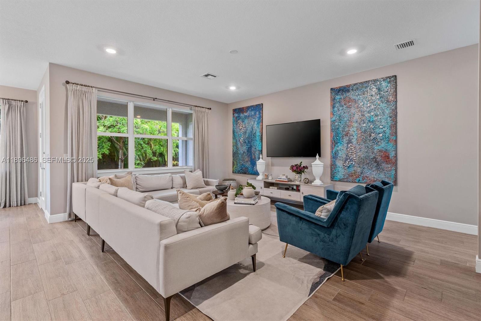 4434 Ficus Street Hollywood, FL 33021 - Photo 7 of 49 Gallery Image 7