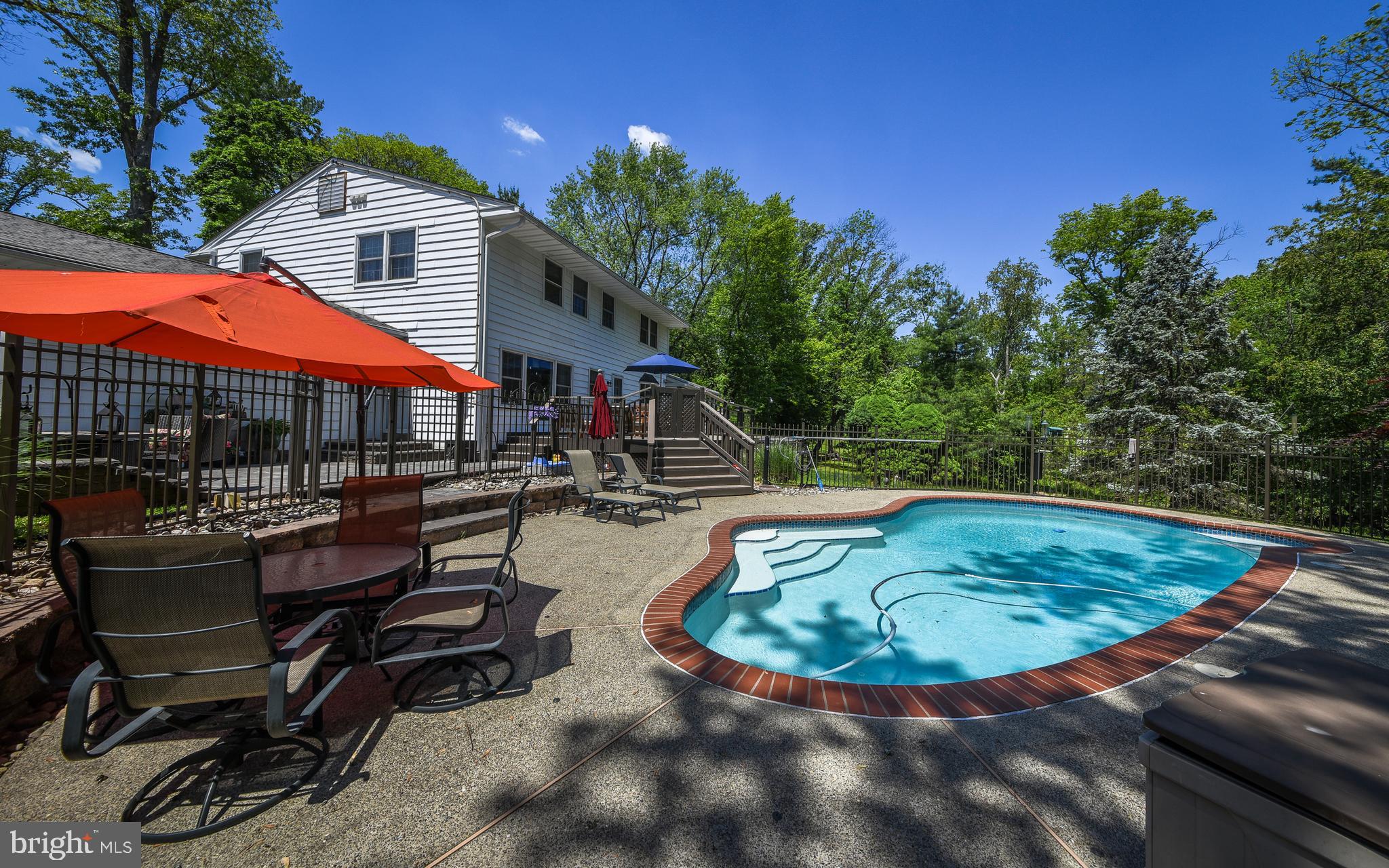 5 Arrowhead Trail Media, PA 19063 - Photo 40 of 42 Pool